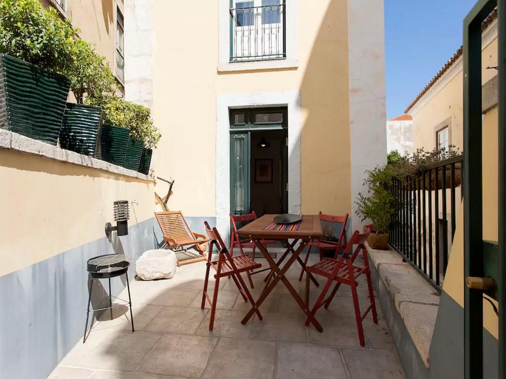 Pátio Alfama Apartamento Lisboa Exterior foto